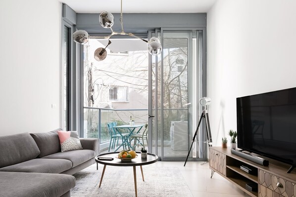 テレビ、ミュージックライブラリ