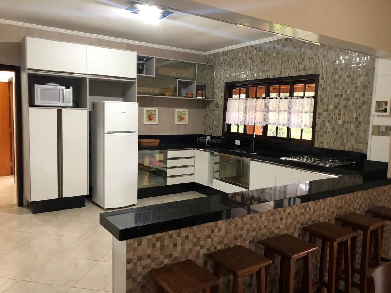 WONDERFUL HOUSE! Advertised price is per day / Different for holidays and parties