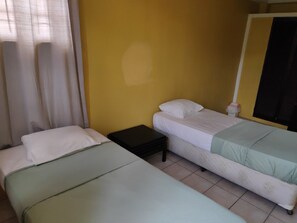 2 quartos, Wi-Fi de cortesia, roupa de cama