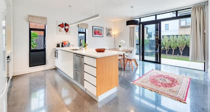 Wonderful Hobsonville Three Bedroom Home