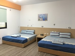 Comfort Quadruple Room, Non Smoking | Desk, blackout drapes, rollaway beds, free WiFi