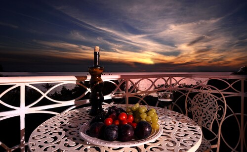 Beachfront Villa Meliti