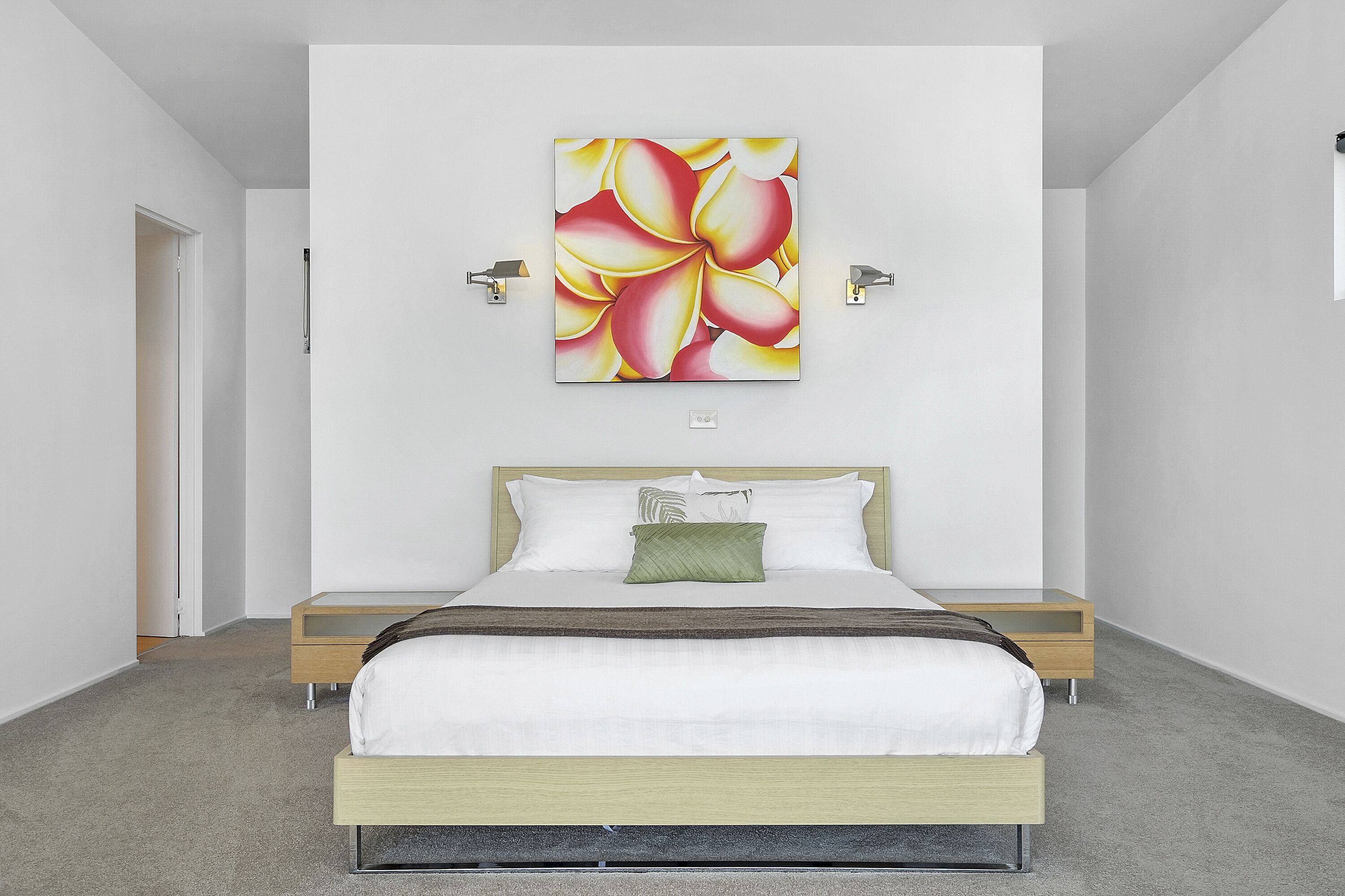 Sunset Bay Escape- A spectacular place to unwind with a loved one or friends — image 15