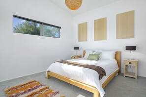 3 habitaciones, tabla de planchar con plancha y wifi gratis 