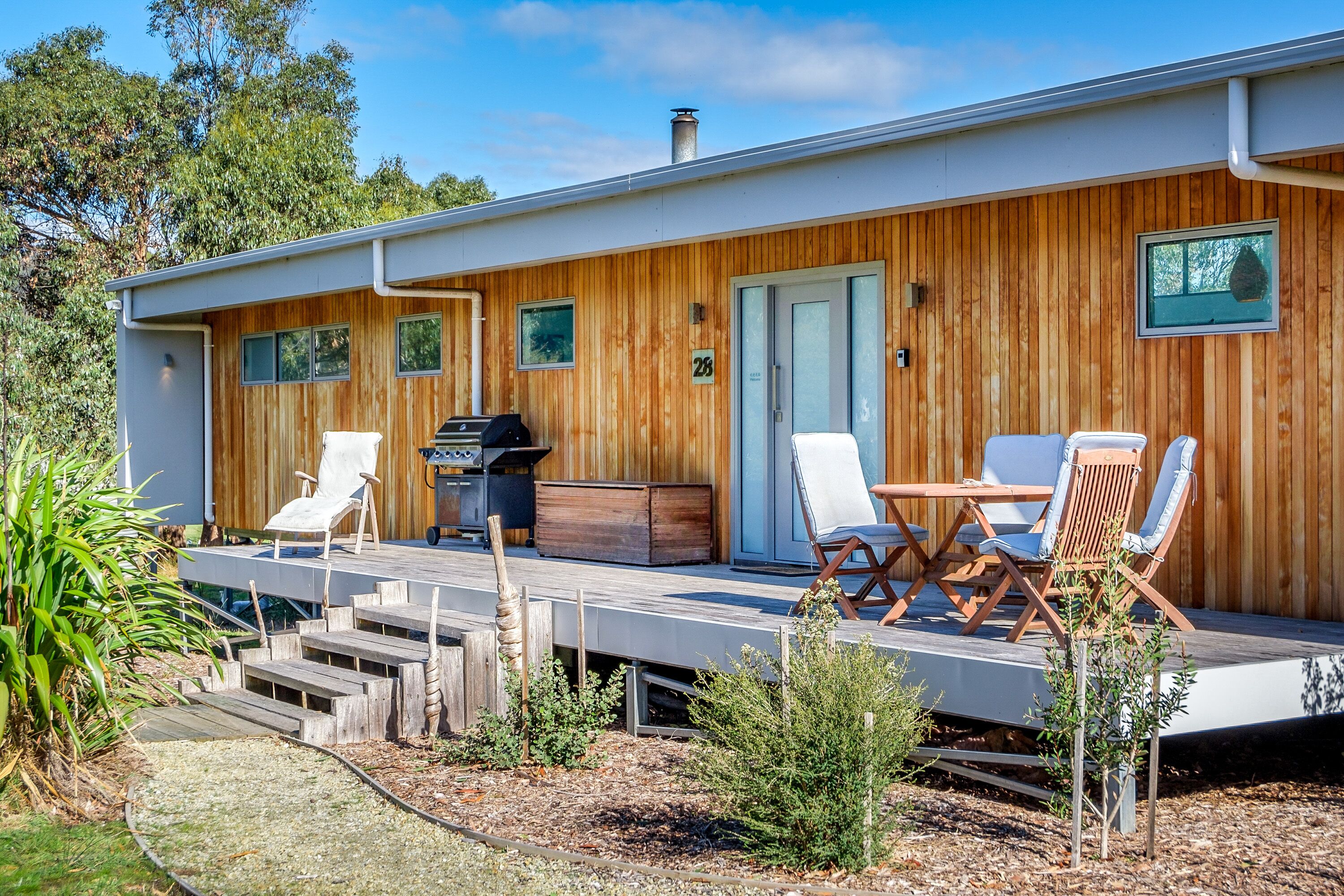 Sunset Bay Escape- A spectacular place to unwind with a loved one or friends — image 24