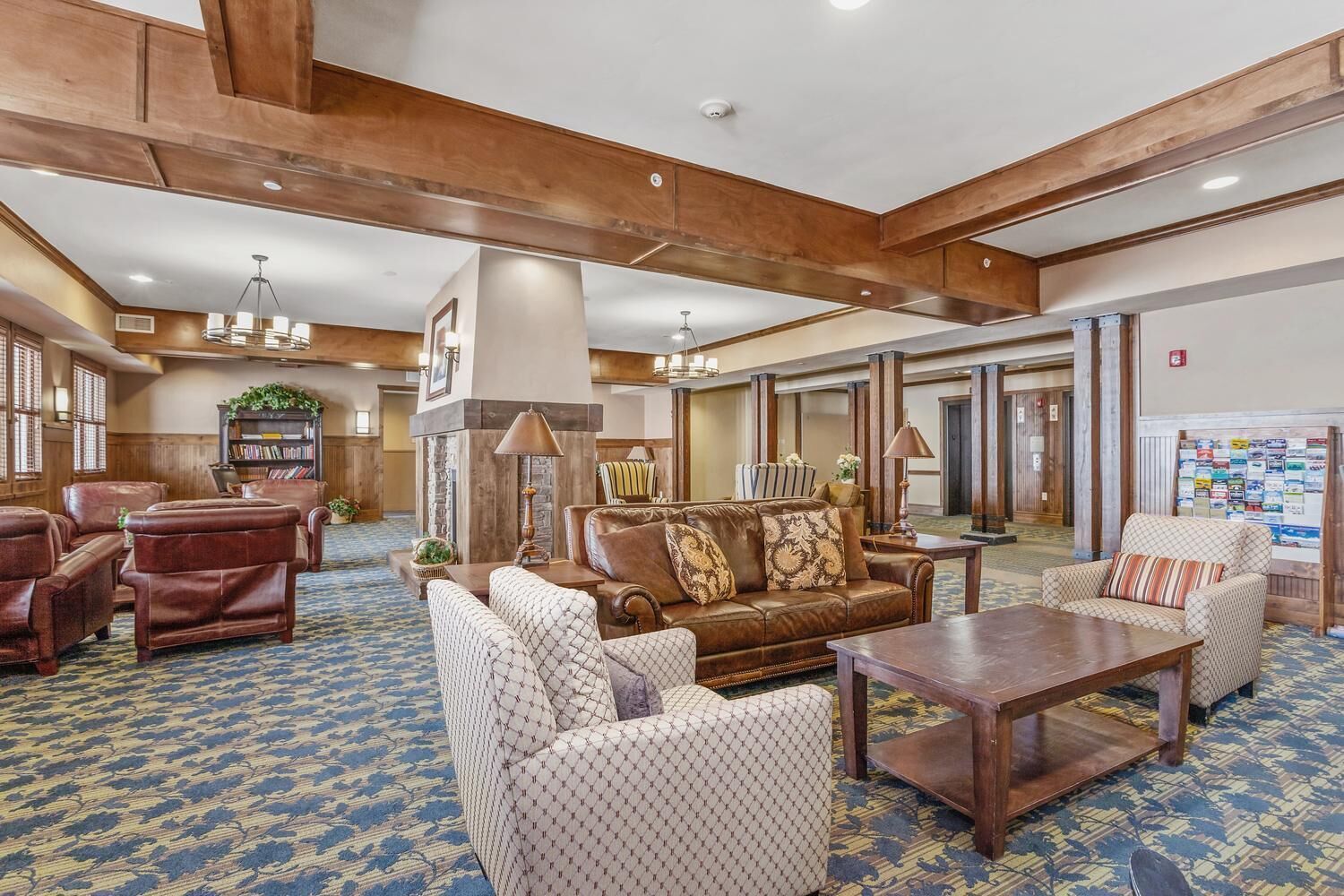 COZY SKI IN SKI OUT COLORADO CONDO