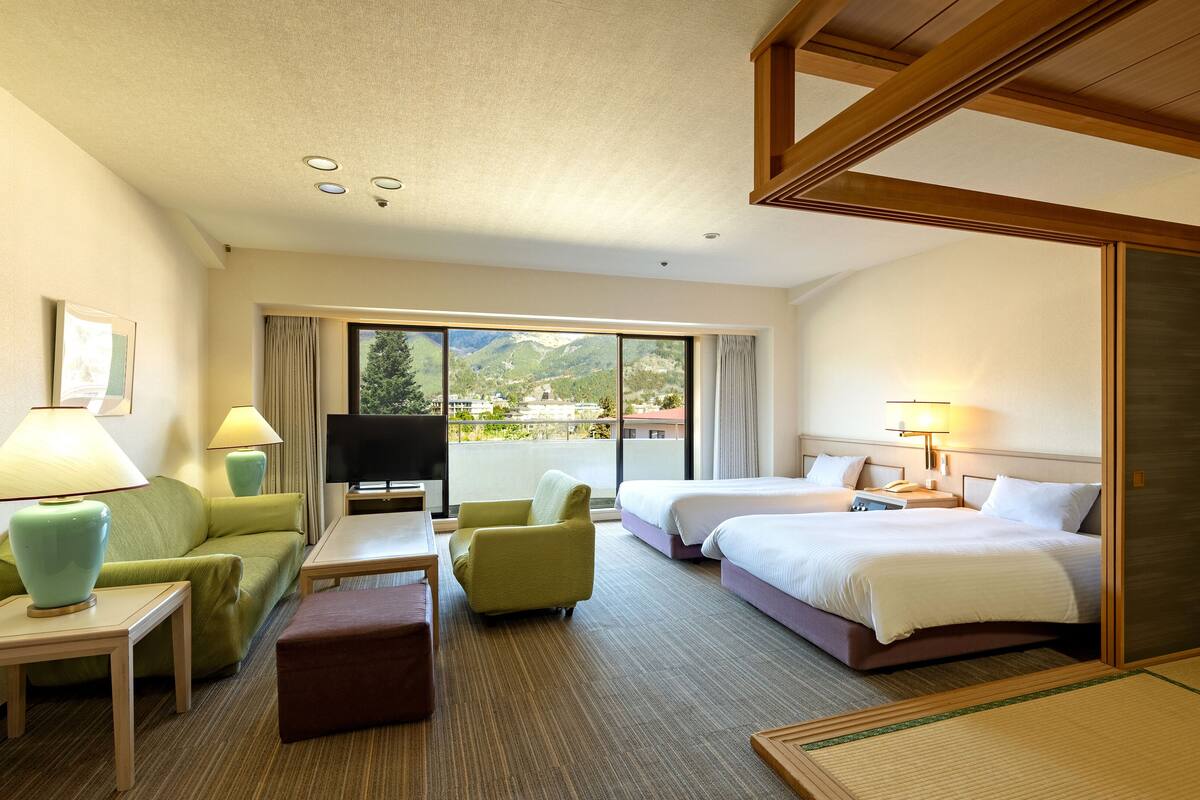 1 bedroom, desk, laptop workspace, blackout curtains