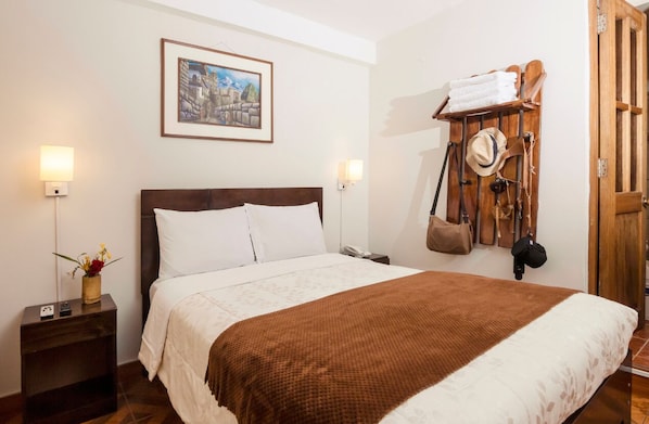 6 bedrooms, in-room safe, WiFi