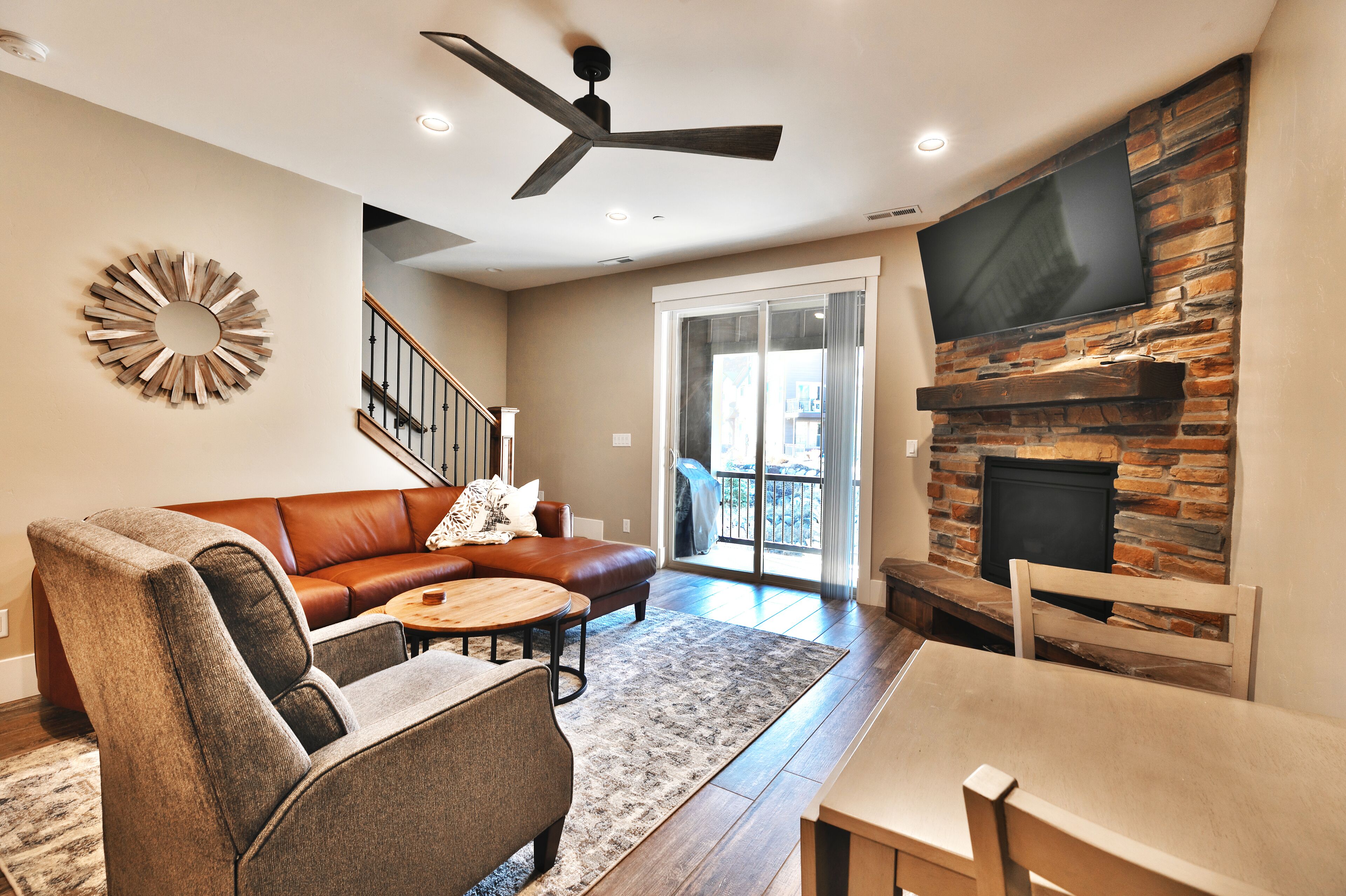 Park's Edge - Park City Ski Townhome - 3BD/3BA