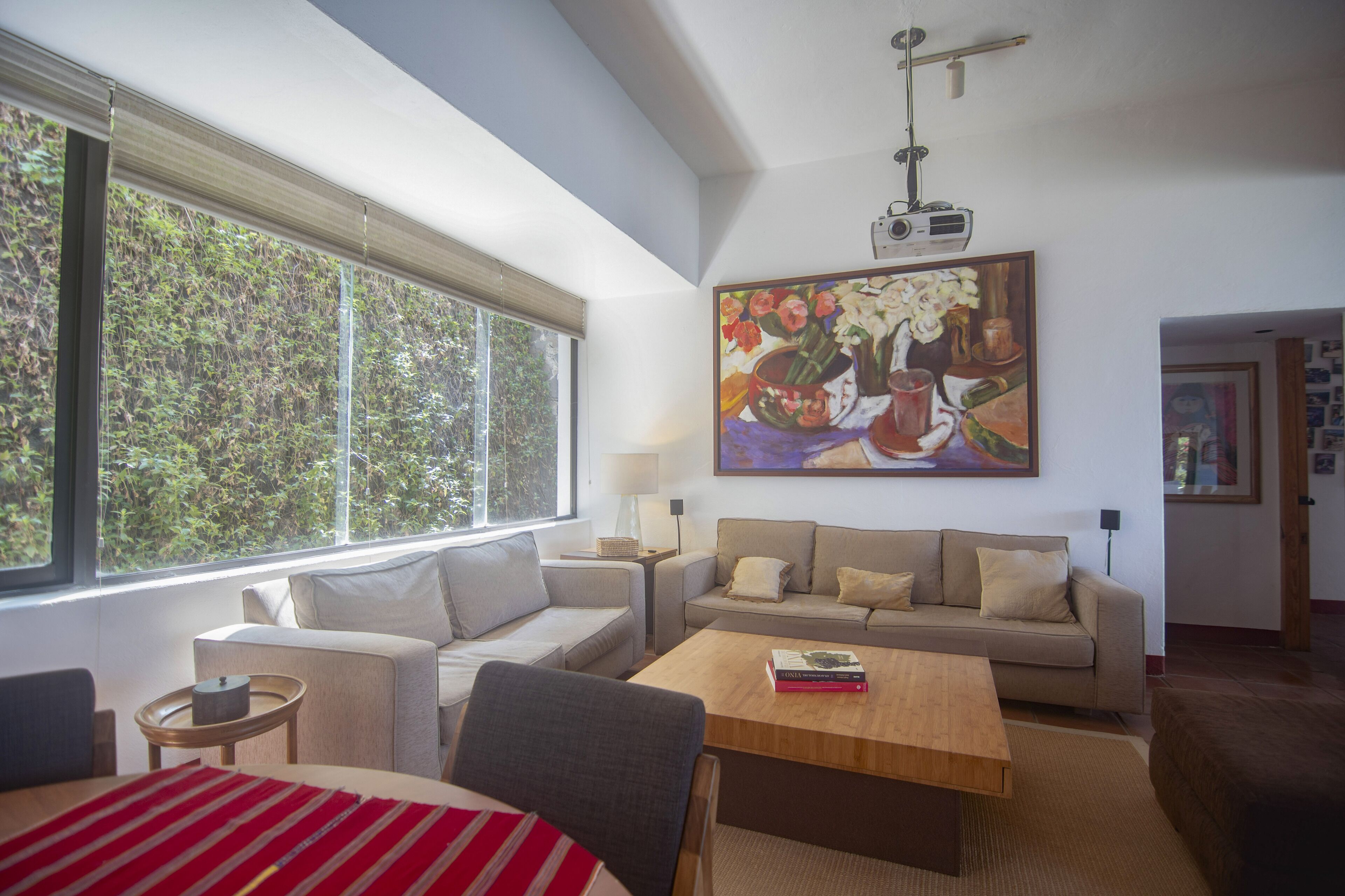 Incredible view. Luxury and comfort in a great location.