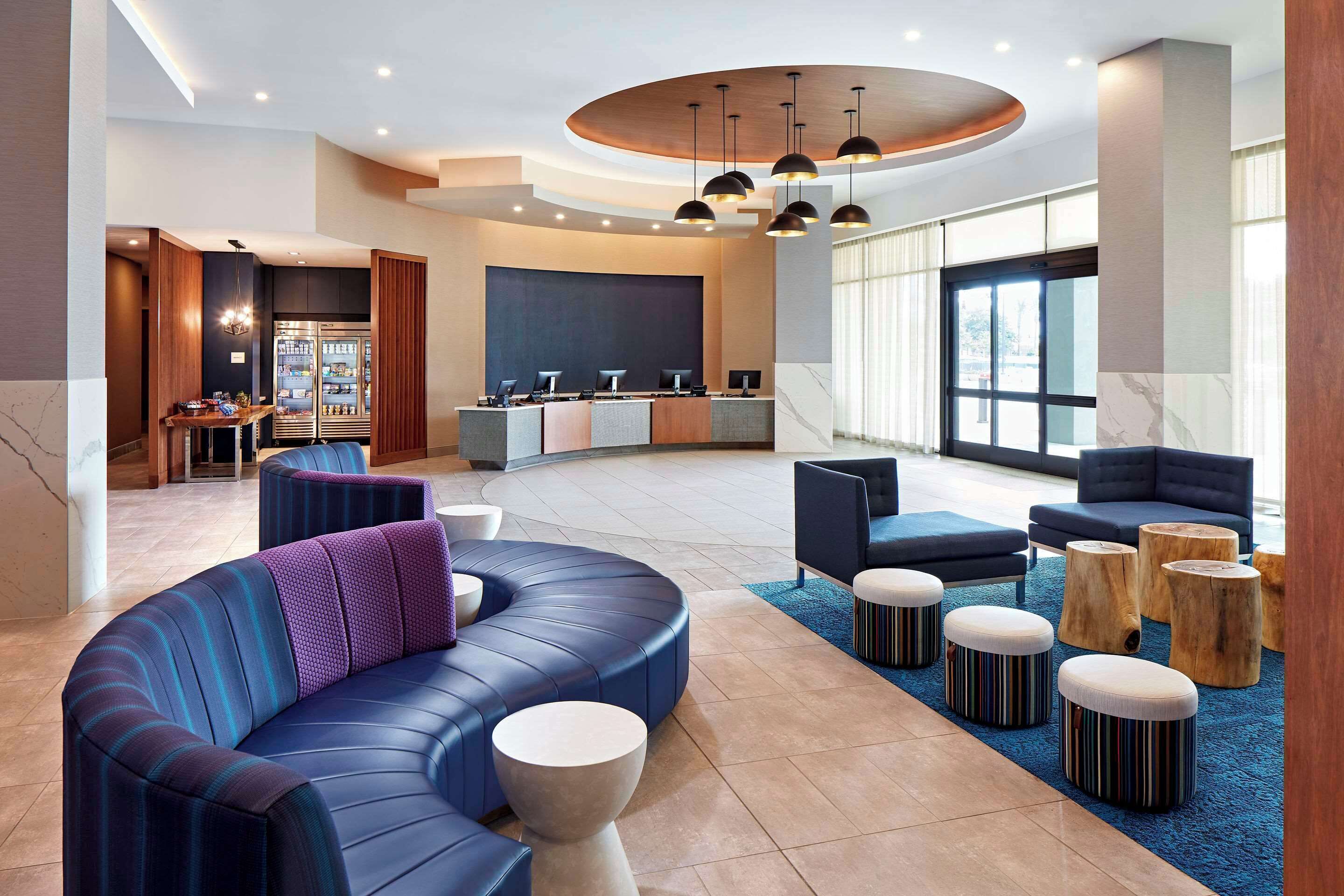 Photo - Hampton Inn  & Suites Anaheim Resort Convention Center