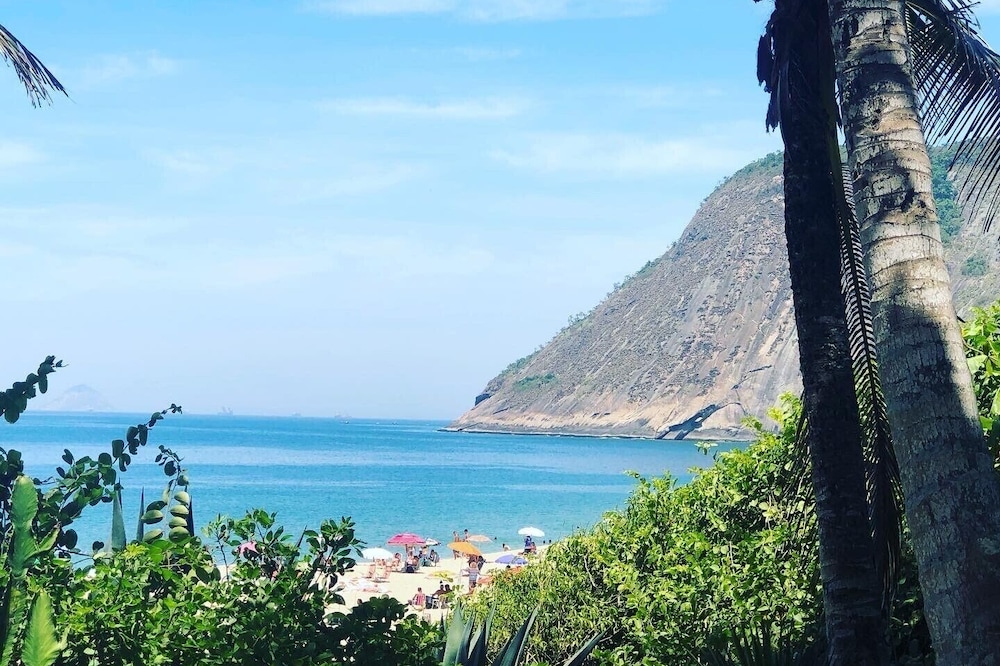 Ocean lofts Fit to 5 min. from Itacoatiara beach