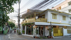 บริเวณภายนอก