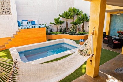 Casa Oasis Summary:<br>W