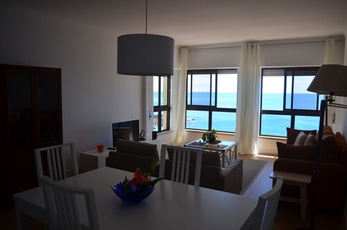 Seaside Apartment/ flat - Ponta Delgada