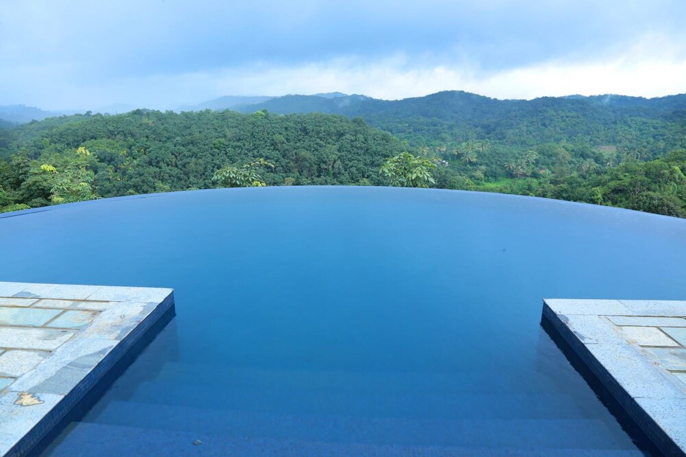 Jungle Edge Resorts