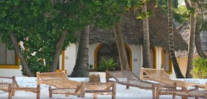 ที่อาบแดด