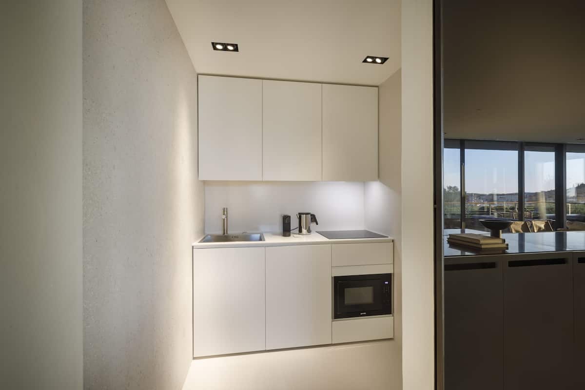 rovinj signature suite | private kitchen | espresso maker, electric kettle