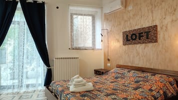 Basic Studio Suite | Premium bedding, down comforters, minibar, individually decorated