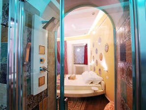 Premium bedding, down duvets, minibar, individually decorated
