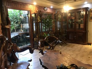 Fitness facility - Free breakfast included (Saigon)