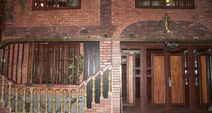 Free breakfast included