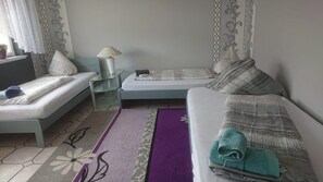 Apartment, Balcony