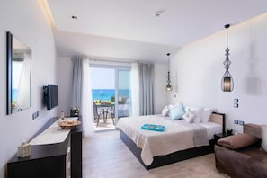 Minibar, két bảo mật tại phòng, trang trí khác biệt 