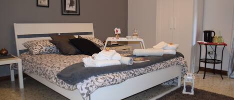 Chambre Simple, 1 lit une place, non-fumeur