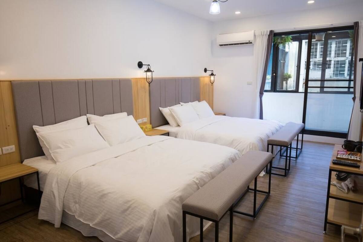 Basic Quadruple Room | Desk, blackout curtains, iron/ironing board (on request), free WiFi