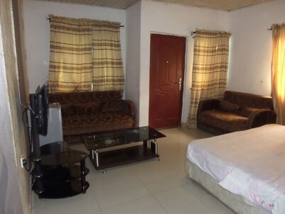 Keblat Hotel  Suites