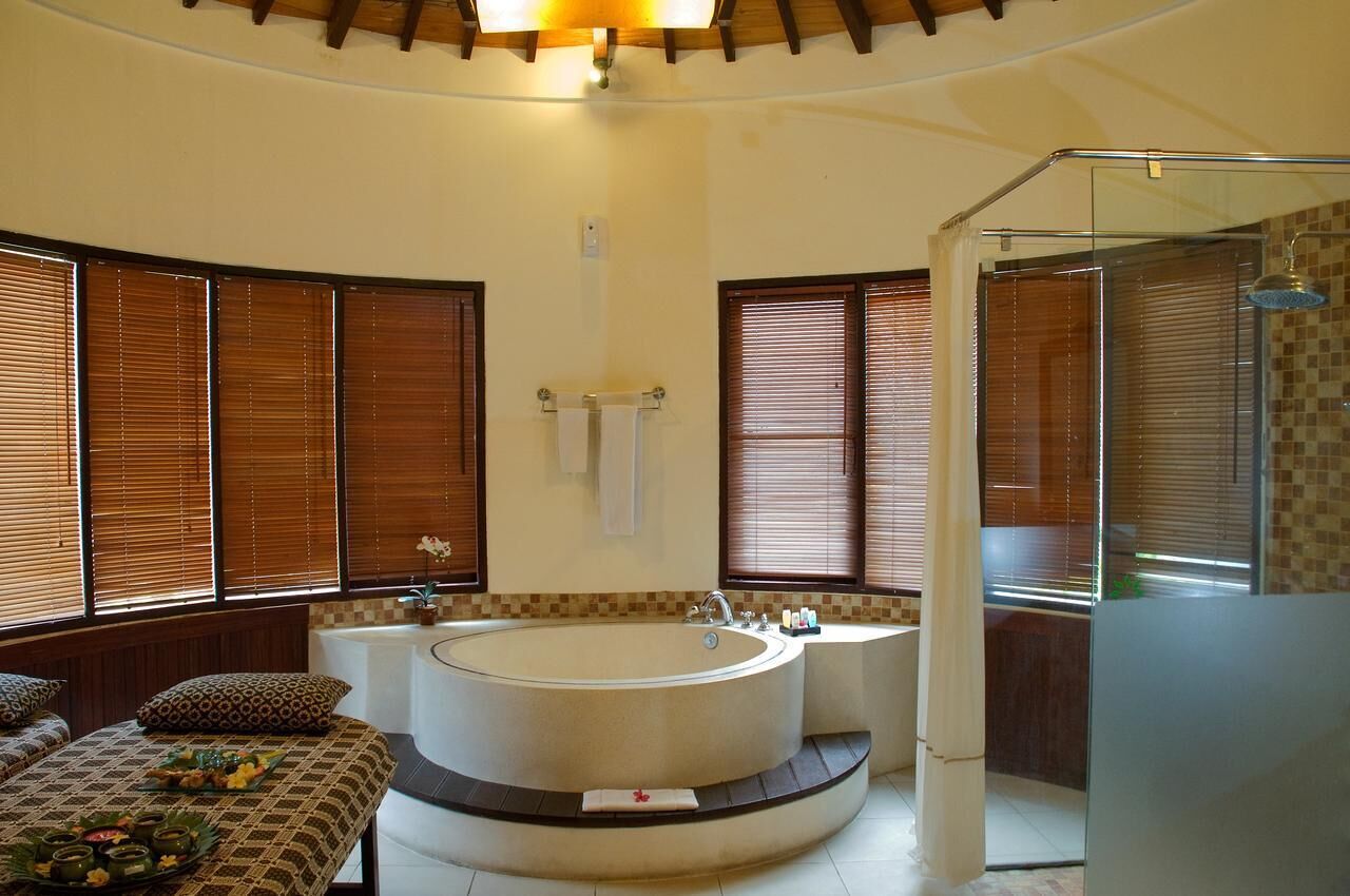 2 BR Wooden Furnished Villa with Jimbaran Bay View Near GWK Cultural Park