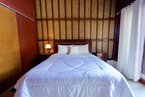 Double Room | Free WiFi, bed sheets - Adi Bungalow Nusa Penida (Penida Island)