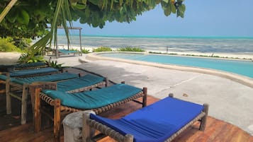 Outdoor pool, sun loungers