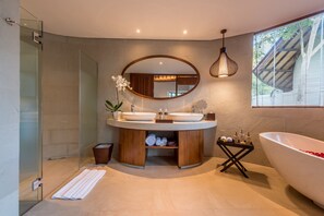 Courtyard Villa, 1 Bedroom | Salle de bain
