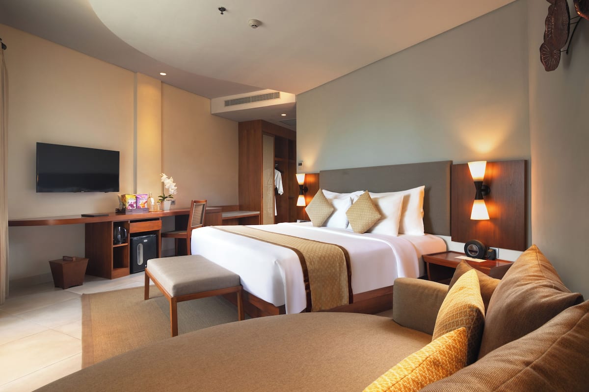 Minibar, caja de seguridad en la habitación y cortinas blackout