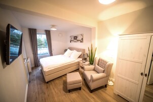 Apartment, 1 Bedroom, Terrace | 1 bedroom, premium bedding, pillowtop beds, soundproofing