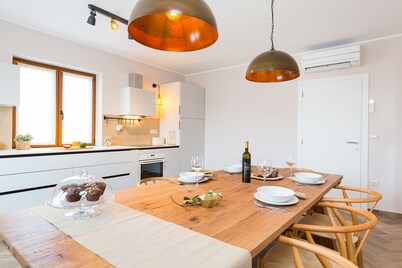 TOP ***** Villa Zaneta, heated pool, WiFi, grill, free WiFi