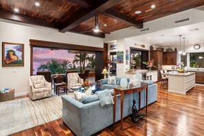 Interior - 🏖️AC | Captivating Sunsets | Magnificent Ocean View | Private Pool (Kailua Kona)