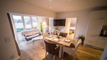 公寓, 1 間臥室, 非吸煙房, 露台 | 客廳 | 平面電視