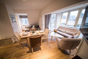 Apartment, 1 Bedroom, Non Smoking, Terrace | Living room - Lichtmeer (Sylt)