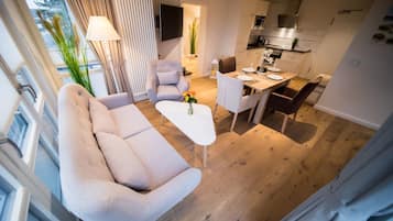 公寓, 1 間臥室, 非吸煙房, 露台 | 客廳 | 平面電視