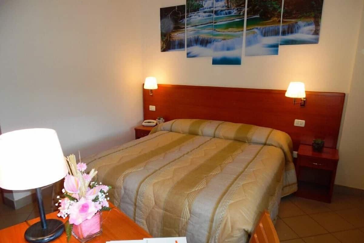 Double Room Single Use