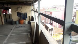 Unclassified image, 5 of 17, button - delux hotel (Istanbul)