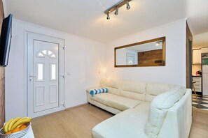 TV - Only a step to the Old city gates  (Dubrovnik)