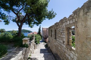 Property grounds - Only a step to the Old city gates  (Dubrovnik)