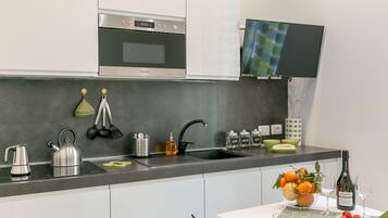 City Studio | Private kitchenette