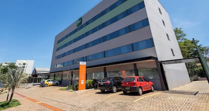 Carandá Hplus Express