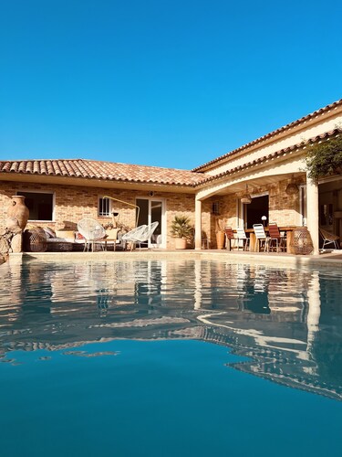 VILLA NEAR PINARELLO 12 PERS WITH POOL 1KM FROM THE BEACH 