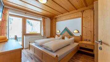 Traditional-Apartment | Kostenloses WLAN, Bettwäsche